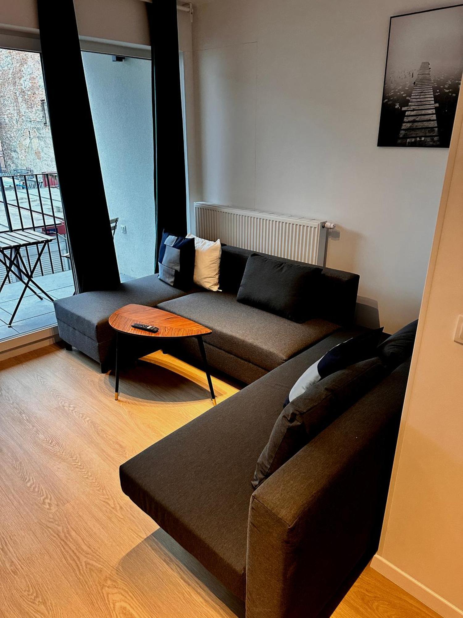 Lineburg Villa Apartments Warszawa Exteriör bild